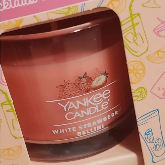 YANKEE CANDLE Mini Small Candles GIFT SET Creme Brulee Strawberry Bahama Breeze - Picture 2 of 6